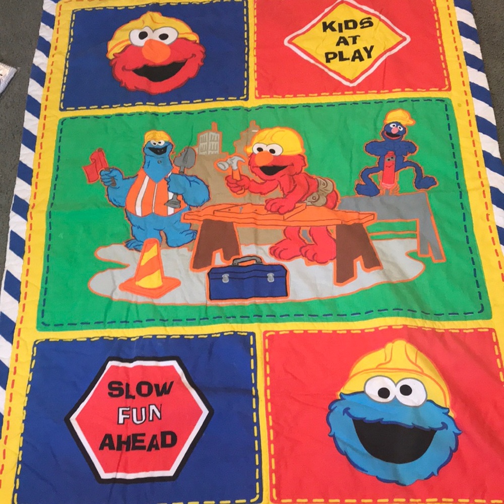 Kids Sesame Street blanket